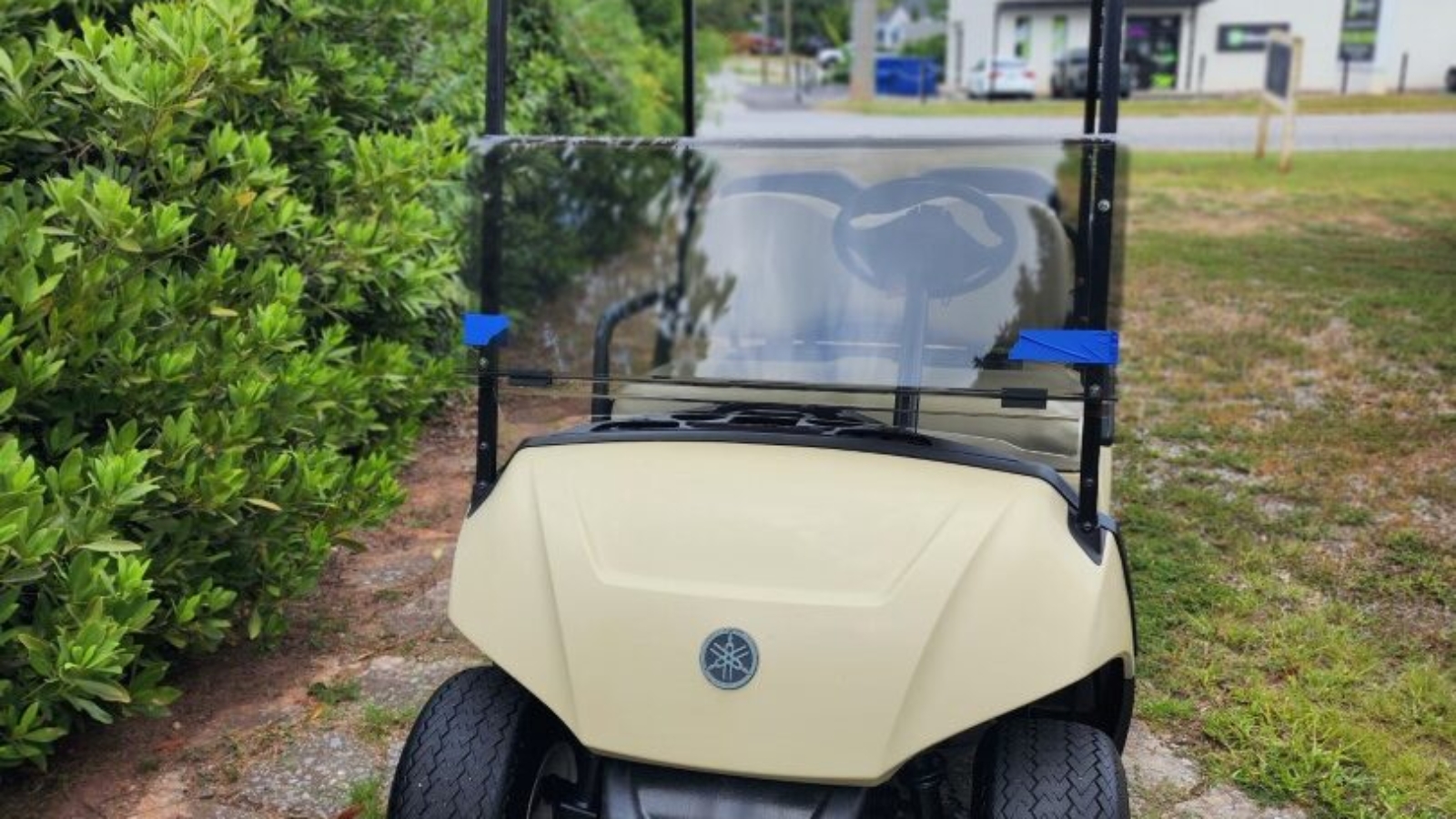 2019 Yamaha Drive2 golf cart with windshield and beige body